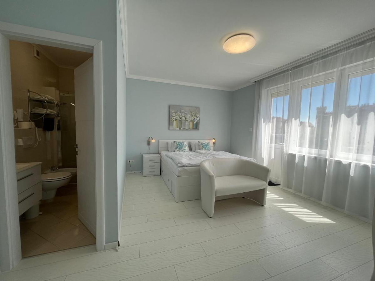 Camille Apartmanhouse Budapest Bagian luar foto