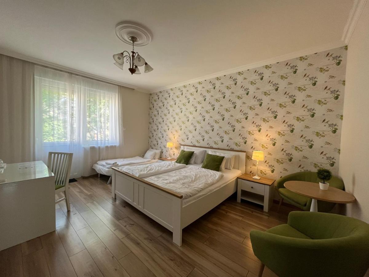 Camille Apartmanhouse Budapest Bagian luar foto
