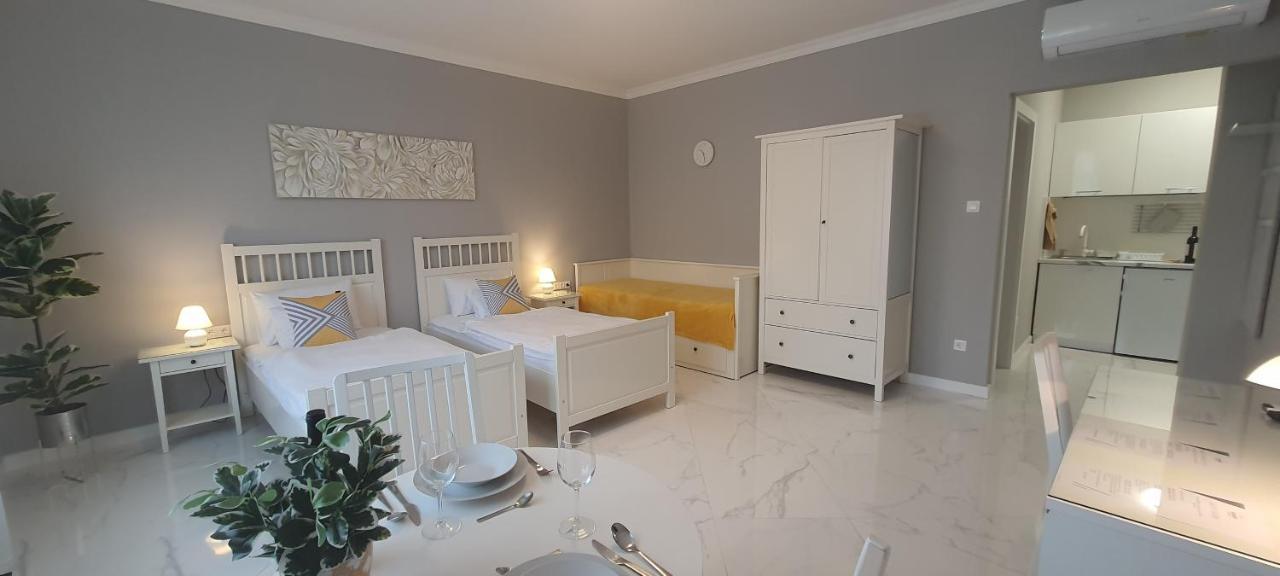 Camille Apartmanhouse Budapest Bagian luar foto