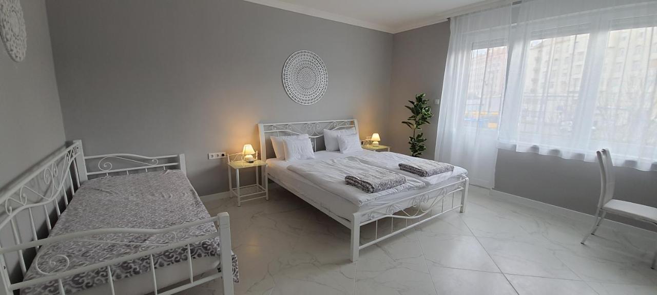 Camille Apartmanhouse Budapest Bagian luar foto