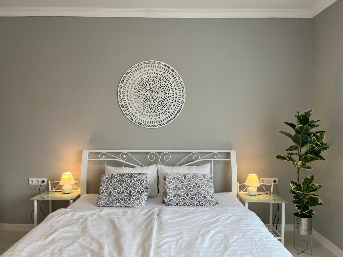 Camille Apartmanhouse Budapest Bagian luar foto